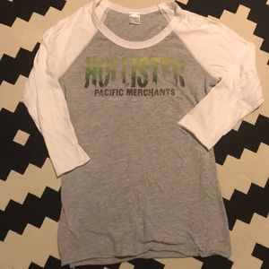 Hollister Raglan Tee